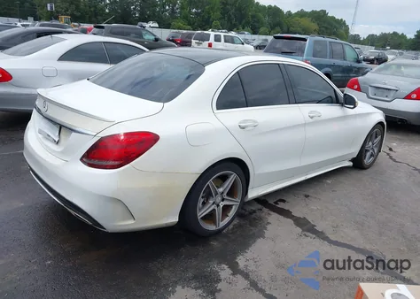 2016 Mercedes-Benz C 300 Luxury/Sport из США, поврежденный, VIN 55SWF4JB1GU168112